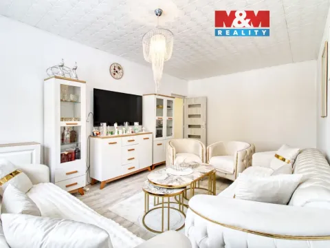 Prodej bytu 2+1, Jirkov, U Stadionu, 60 m2