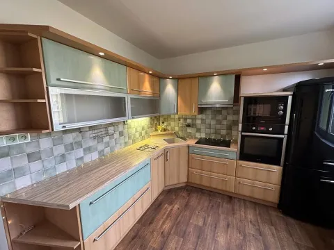 Pronájem bytu 2+1, Hrušovany u Brna, Sídliště, 64 m2