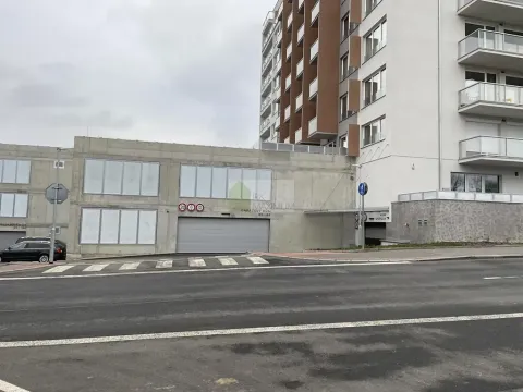 Pronájem garážového stání, Praha - Záběhlice, Choceradská, 13 m2