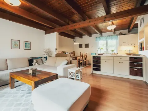 Prodej rodinného domu, Halenkovice, 188 m2