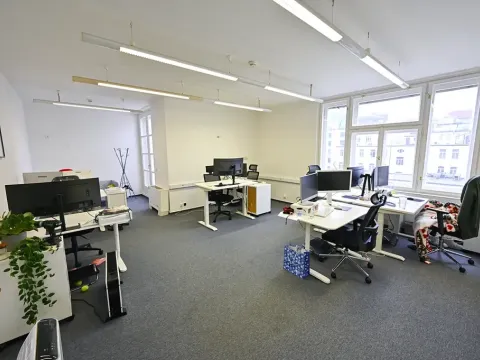 Pronájem kanceláře, Praha - Nové Město, Na příkopě, 189 m2