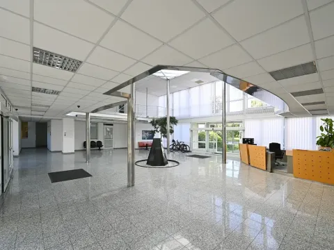 Pronájem kanceláře, Praha - Prosek, Litvínovská, 194 m2