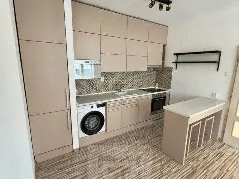 Pronájem bytu 2+kk, Praha - Žižkov, Hořanská, 50 m2