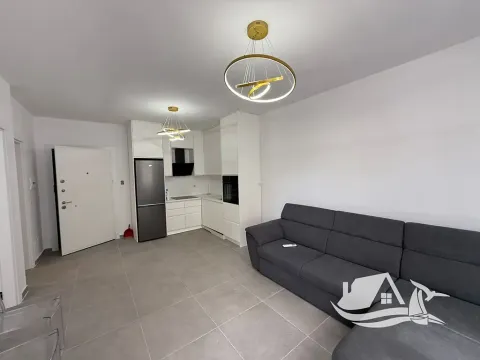 Prodej bytu 2+kk, Golem, Albánie, 56 m2