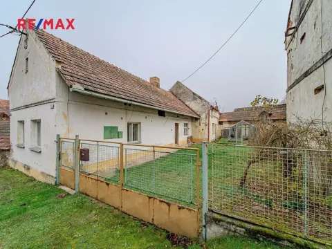 Prodej rodinného domu, Kočín, 156 m2