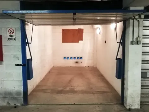 Pronájem garáže, Olomouc, Okružní, 18 m2
