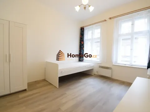 Pronájem bytu 1+kk, Praha - Vršovice, Sevastopolská, 16 m2
