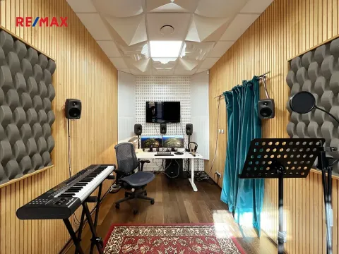 Pronájem obchodního prostoru, Praha - Nusle, Oldřichova, 60 m2