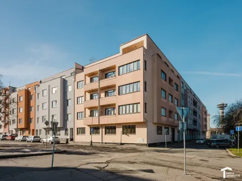 Pronájem bytu 2+1, Pardubice - Zelené Předměstí, Sukova třída, 90 m2