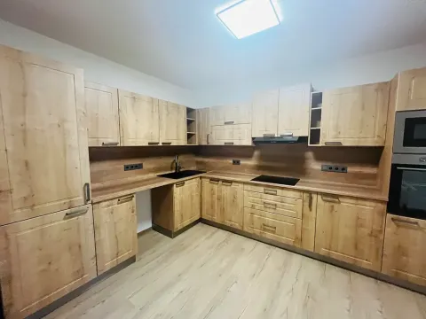 Pronájem bytu 3+kk, Praha, 100 m2