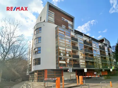 Prodej bytu 1+kk, Praha - Smíchov, Tomkova, 34 m2