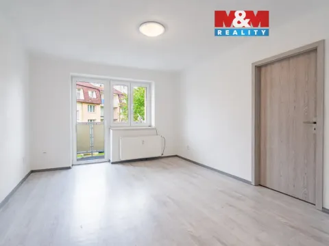 Pronájem bytu 2+1, Strakonice - Strakonice II, Dukelská, 54 m2