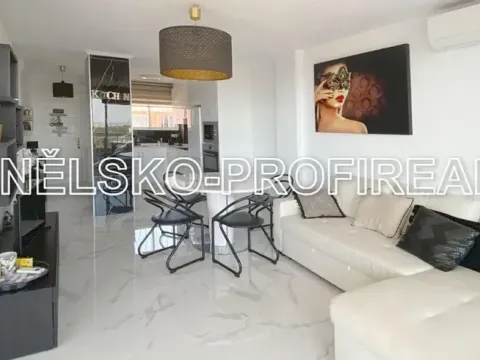 Prodej bytu 3+kk, Torrevieja, Španělsko, 80 m2