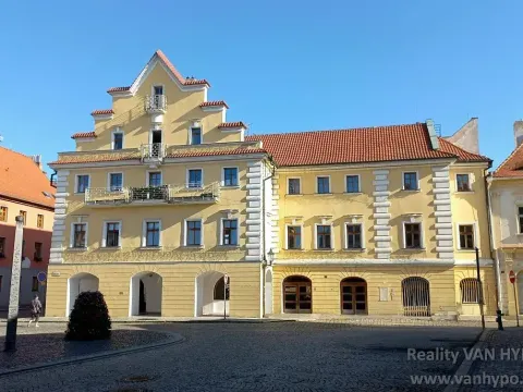 Prodej činžovního domu, Žatec, náměstí Svobody, 1500 m2
