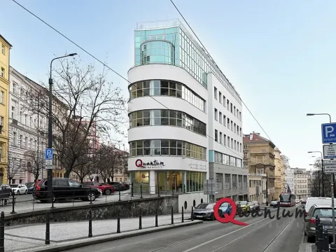 Pronájem kanceláře, Praha - Vinohrady, Šafaříkova, 123 m2