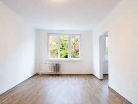 Pronájem bytu 2+1, Mariánské Lázně, Kubelíkova, 65 m2