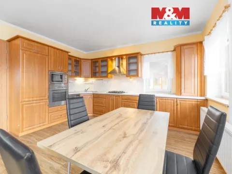 Prodej rodinného domu, Dolní Rožínka, 187 m2