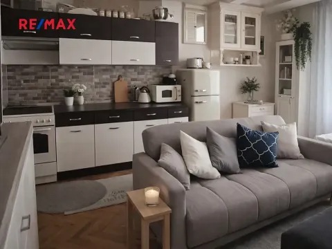 Prodej bytu 4+kk, Praha - Vinohrady, Bělehradská, 81 m2