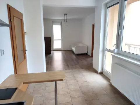 Pronájem bytu 2+kk, Praha - Uhříněves, Nové náměstí, 47 m2