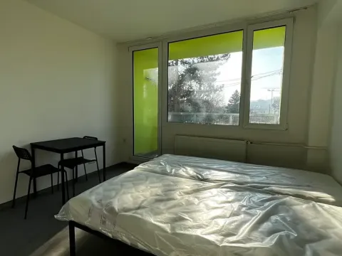 Pronájem bytu 1+kk, Praha - Radotín, Vrážská, 25 m2