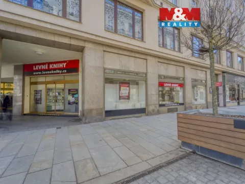 Pronájem obchodního prostoru, Plzeň - Vnitřní Město, Bedřicha Smetany, 304 m2