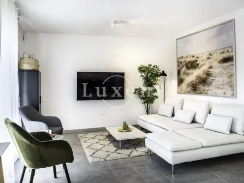 Prodej bytu 3+kk, Rogoznica, Chorvatsko, 74 m2