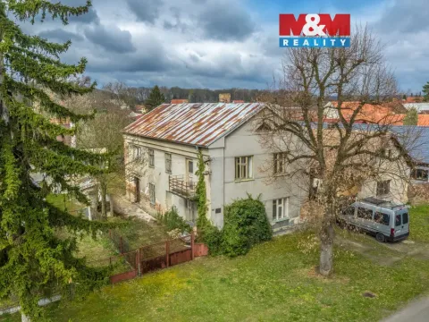 Prodej rodinného domu, Křinec, Dr. Chmelaře, 200 m2