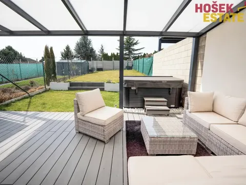 Prodej rodinného domu, Holubice, 93 m2