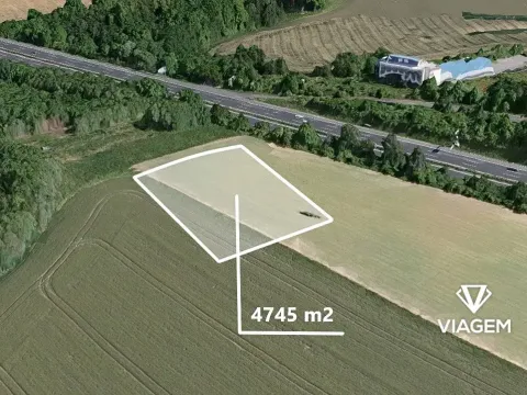 Prodej podílu pole, Strančice, 1552 m2