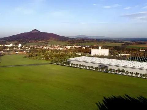 Pronájem skladu, Mimoň, 10000 m2
