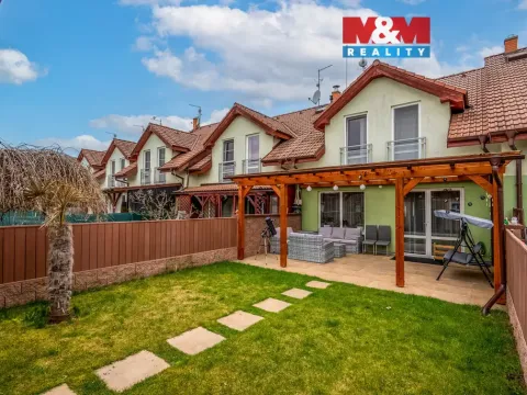 Prodej rodinného domu, Veltrusy, Lomená, 118 m2