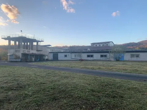 Pronájem výrobních prostor, Ústí nad Labem, U Tonasa, 1248 m2