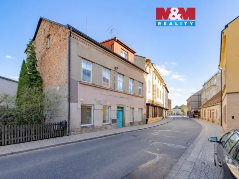 Prodej komerční nemovitosti, Hronov, Jiráskova, 49 m2