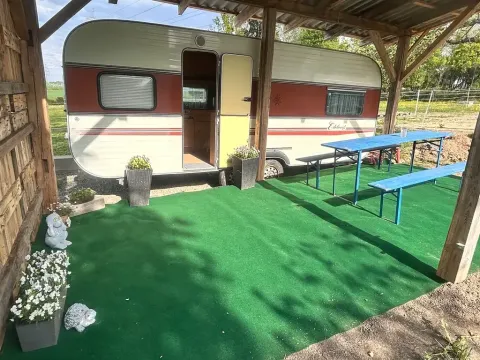 Pronájem chaty, Tábor, 10 m2