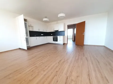 Pronájem bytu 3+kk, Praha - Černý Most, Vašátkova, 68 m2