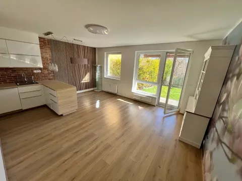 Prodej bytu 3+kk, Horoměřice, Holubova, 78 m2