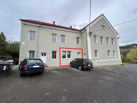Pronájem bytu 1+kk, Chabařovice, 55 m2