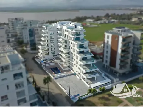 Prodej bytu 3+1, Larnaka, Kypr, 110 m2