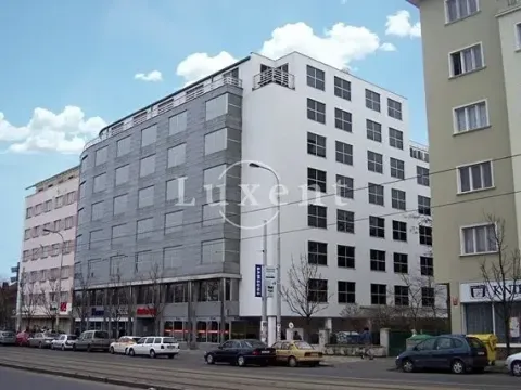 Pronájem kanceláře, Praha - Vinohrady, Vinohradská, 614 m2