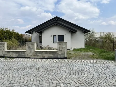Prodej rodinného domu, Záříčí, 100 m2