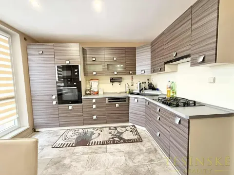 Pronájem bytu 2+1, Český Těšín, Ostravská, 64 m2