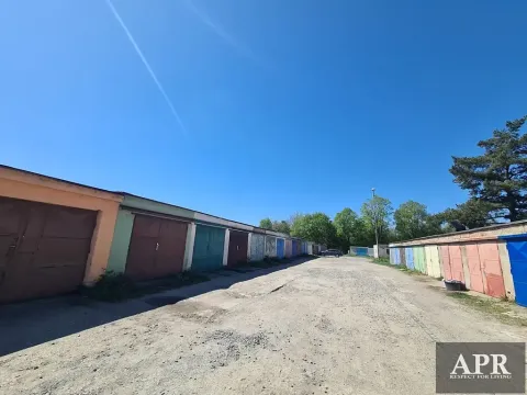 Pronájem garáže, Uherský Brod, Šumická, 18 m2