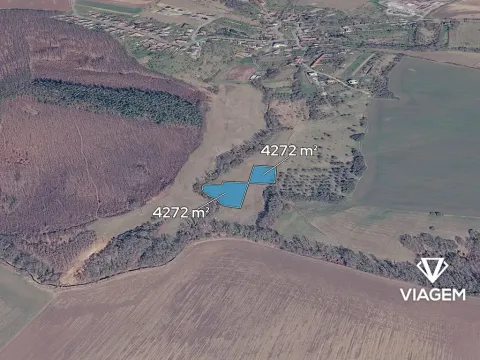 Prodej podílu pole, Dobrkovice, 2670 m2