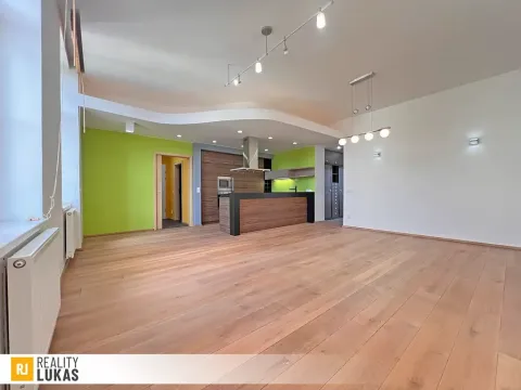 Pronájem bytu 3+kk, Ostrava, Mírová, 95 m2