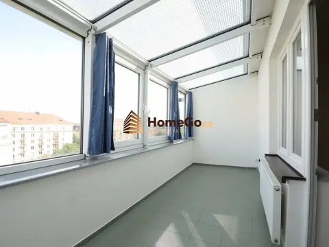 Pronájem bytu 1+1, Praha - Nusle, U gymnázia, 53 m2