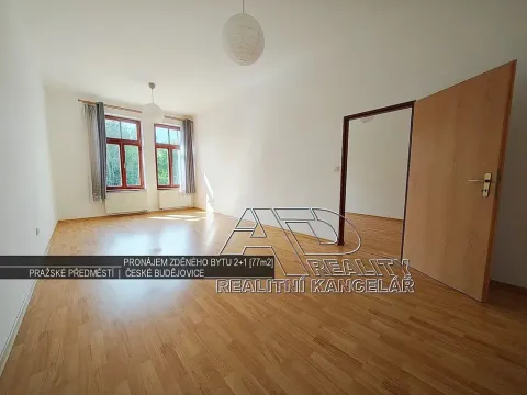 Pronájem bytu 2+1, České Budějovice, Pražská tř., 72 m2