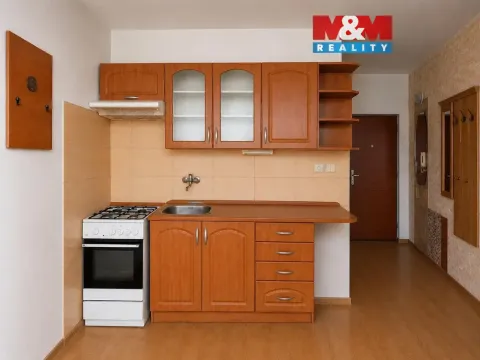 Pronájem bytu 1+1, Chomutov, Písečná, 35 m2