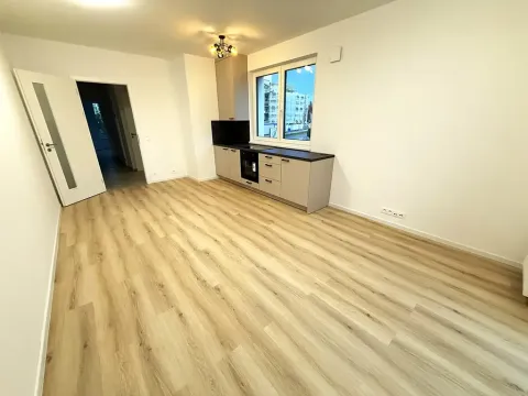 Pronájem bytu 3+kk, Praha - Horní Měcholupy, Milánská, 68 m2
