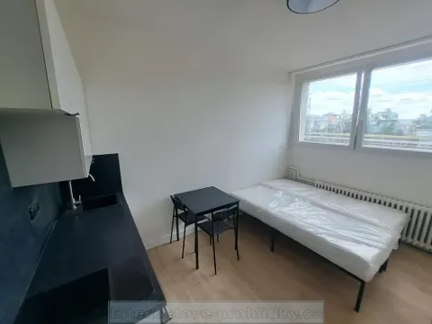 Pronájem bytu 1+kk, Praha - Vysočany, 23 m2