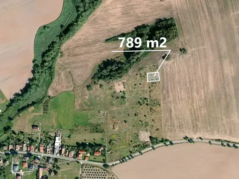 Prodej pozemku pro bydlení, Lešany, 789 m2